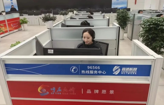 1739841300555571.jpg 09.jpg